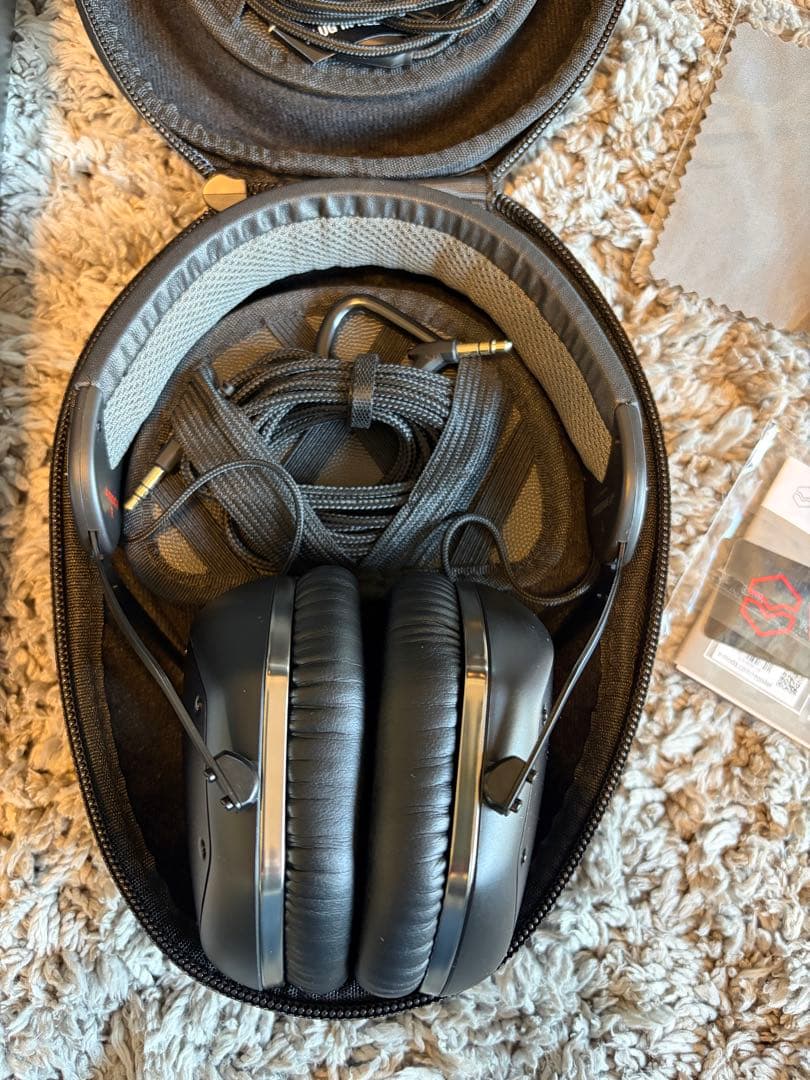 ⚫︎未使用⚫︎V-MODA Crossfade LP2 ブラック ヘッドホン　DJ