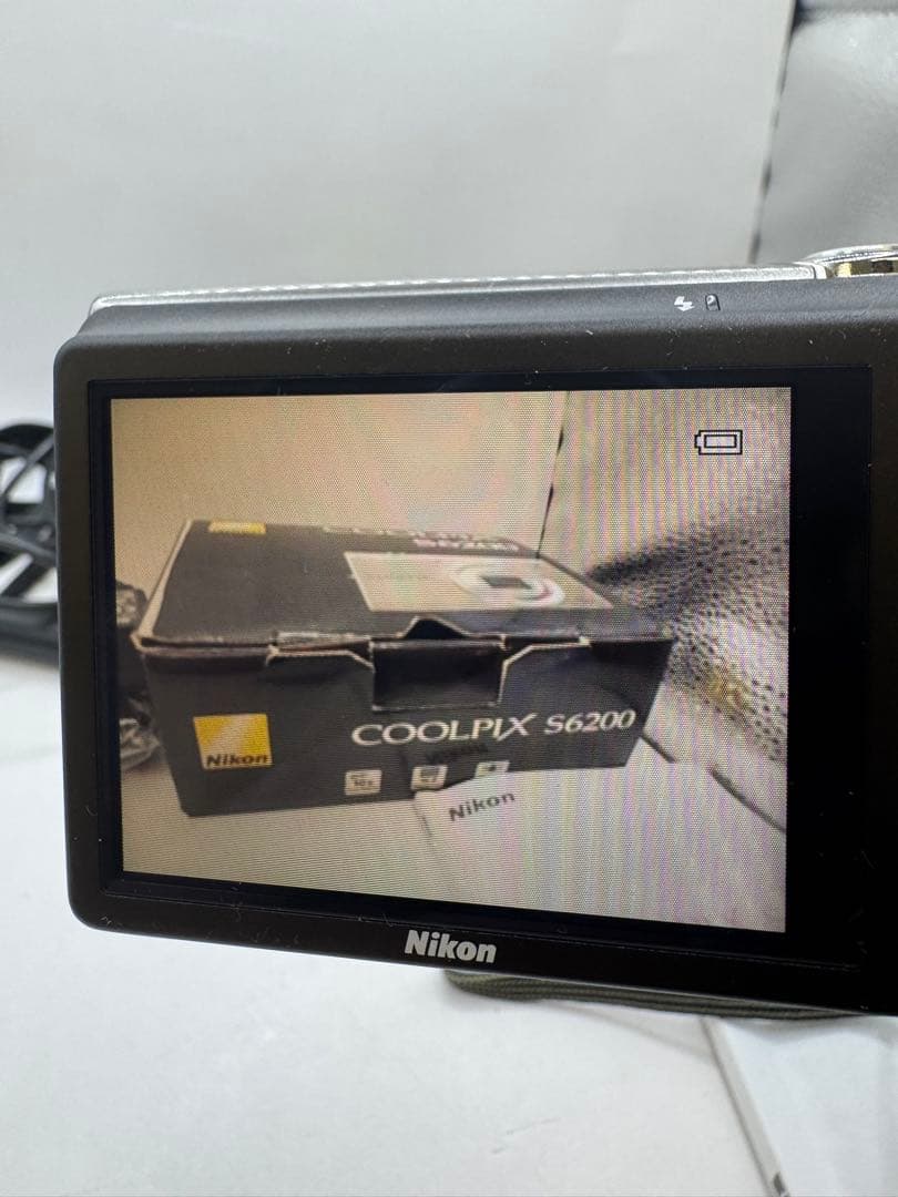 Nikon COOLPIX 10倍光学ズーム デジタルカメラ　S6200
