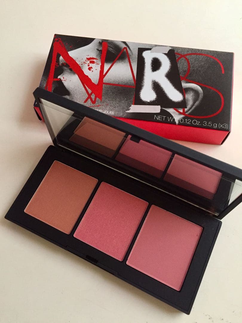 NARS ハートブレイカー　チークパレット（限定品）伊勢丹限定