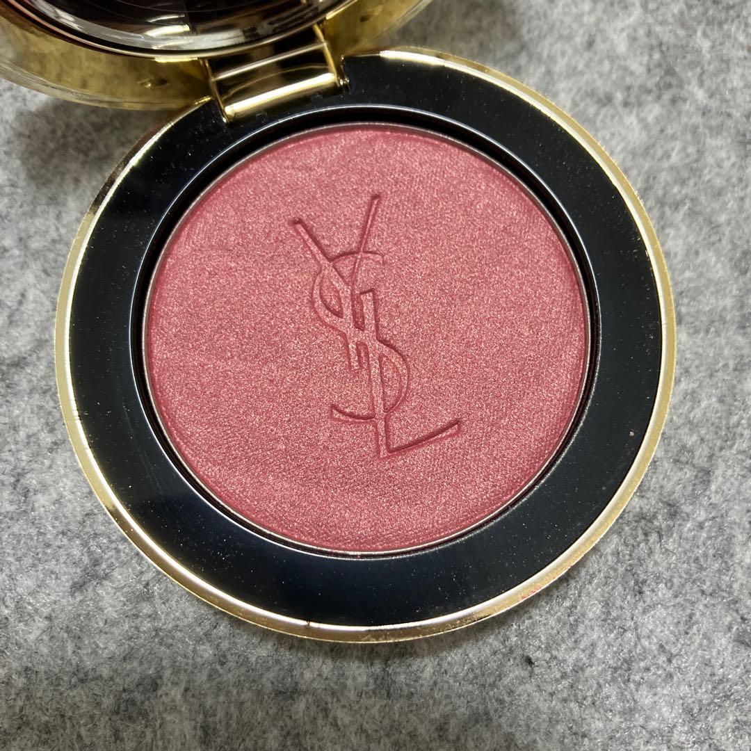 YSL メイクミーブラッシュ　パウダーチーク 44
