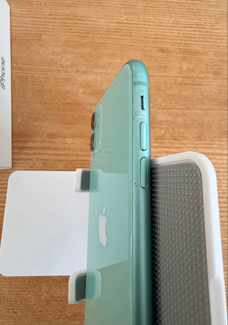 Apple iPhone 11 128GB ミントグリーン 本体　SIMフリー