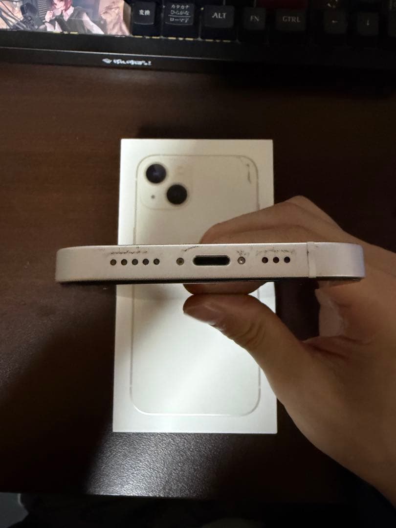 Apple iPhone 13 ホワイト 本体