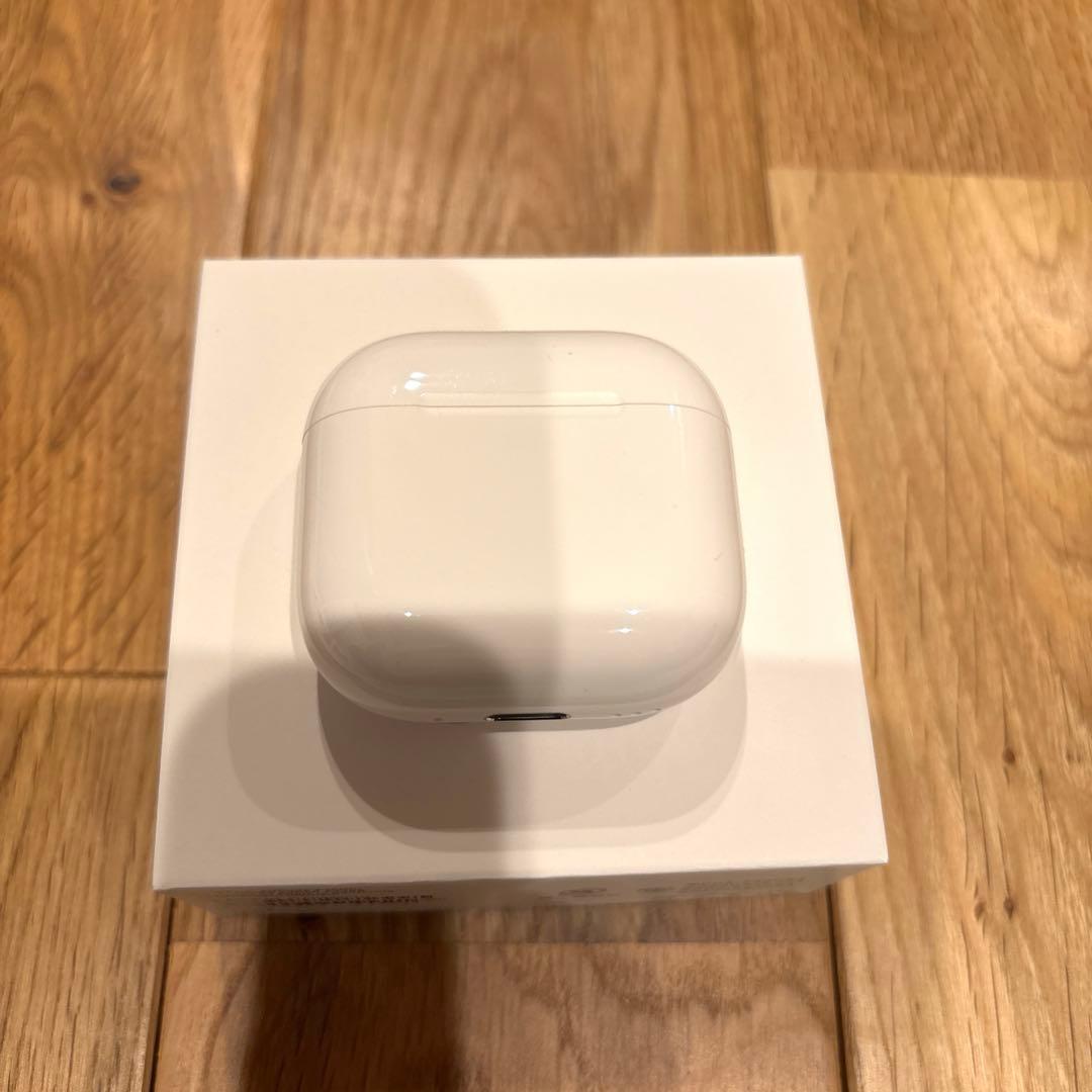イヤホン AirPods 4 (ANC)