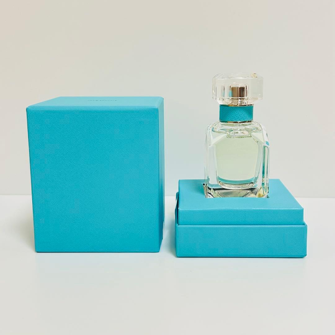 新品未使用　TIFFANY ティファニー　オードパルファム 香水　30ml