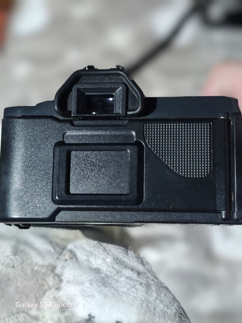 訳あり品Canon T70 一眼レフカメラとSunpakフラッシュ望遠レンズ