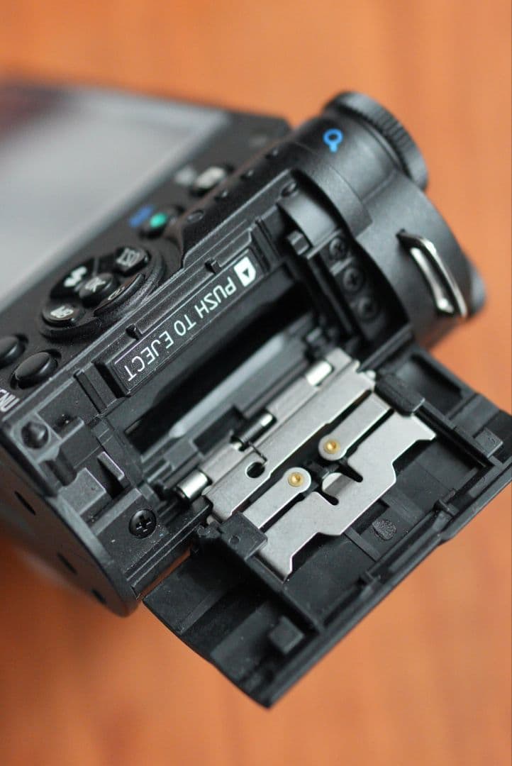 PENTAX Q-S1（01 STANDARD PRIME付属）
