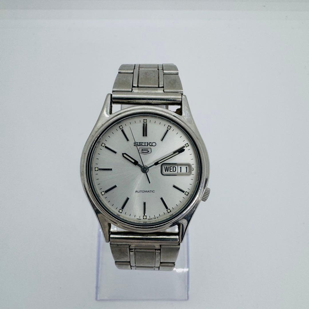 ✨SEIKO✨セイコー5✨デイデイト✨シルバー文字盤✨腕時計✨
