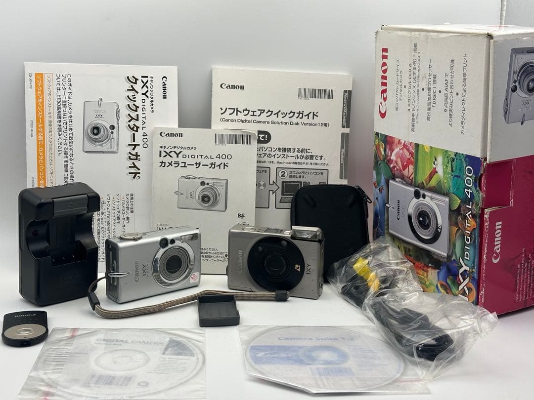 Canon IXY DIGITAL 4.0本体と付属品Canon zoom 24