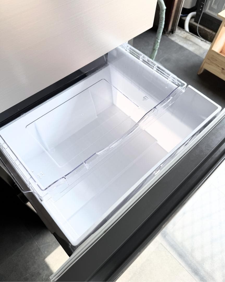 設置まで✨ HITACHI ファミリー用冷蔵庫 315L✨ 2022年製⭕️