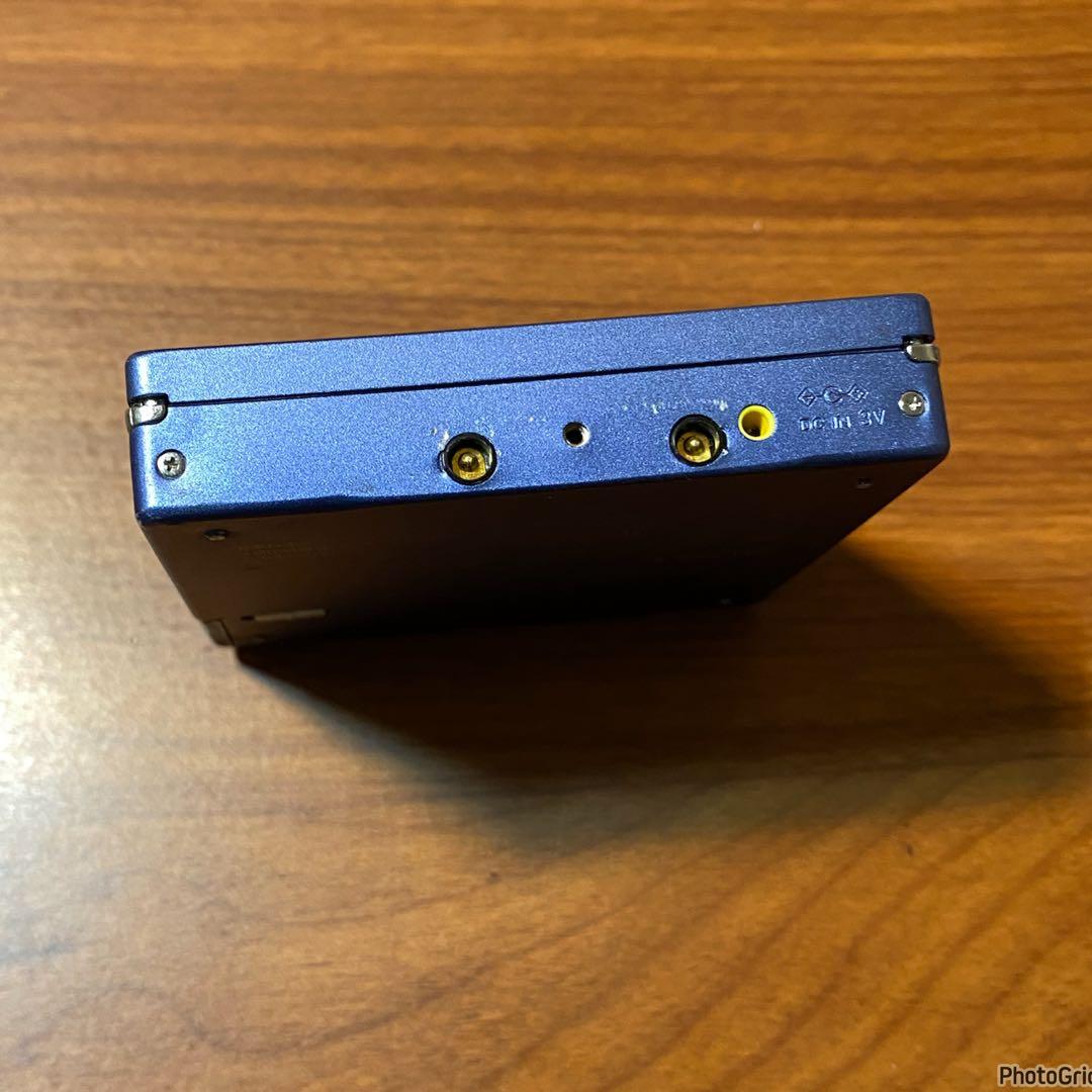 再生のみ確認 ソニー SONY MDウォークマン　MZ-R909　ジャンク