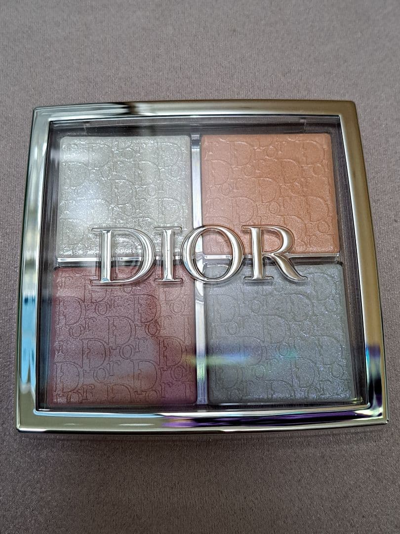 【未使用】Dior バックステージ フェイスグロウパレット セレスティアルグロウ