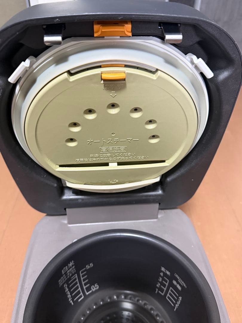 HITACHI RZ-TS106M炊飯器 デジタル表示