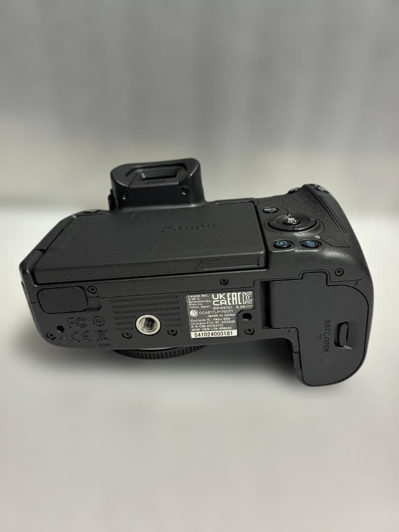 Canon EOS R ボディ （ショット数2,000枚以下 ≪美品≫）