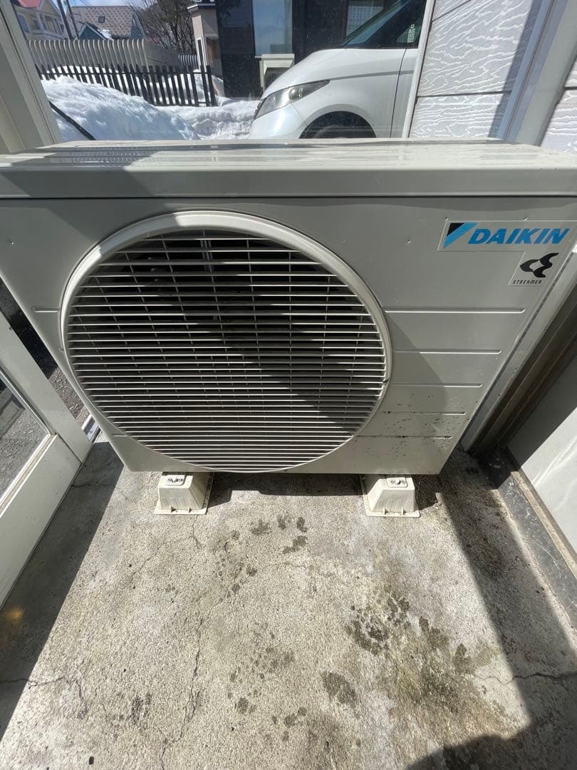 DAIKIN エアコン F22YTES-W 2021年製