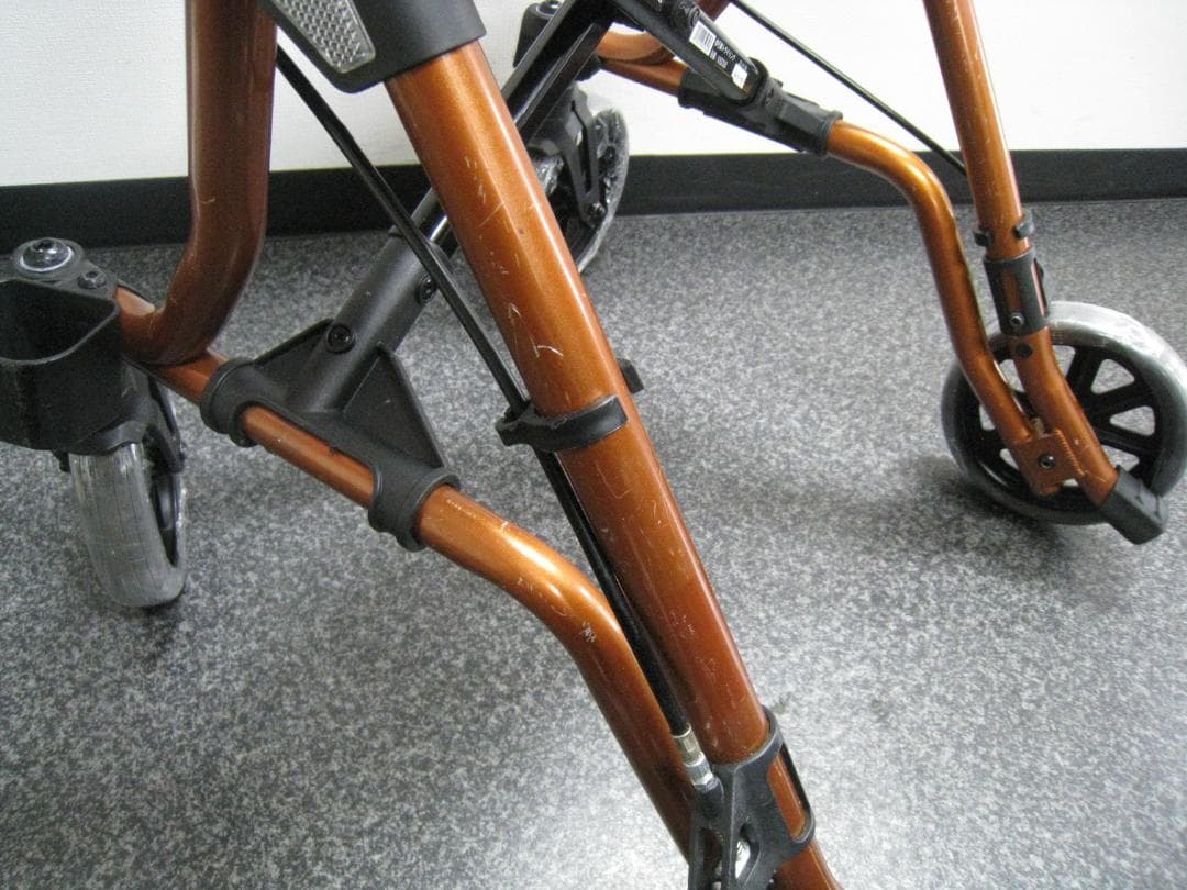 アロン化成 トライリンク　安寿 シルバーカー 手押し車 歩行器