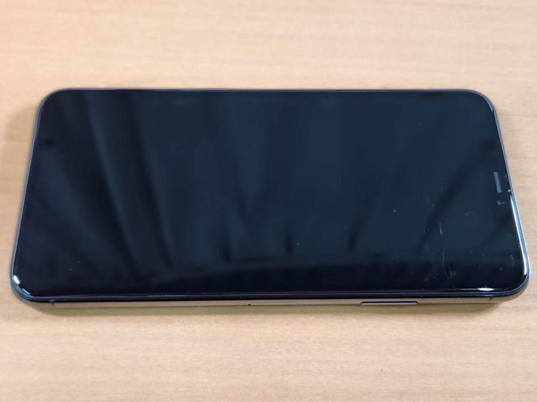 スマートフォン本体 040300K iPhone 11 Pro Max A2218 64GB