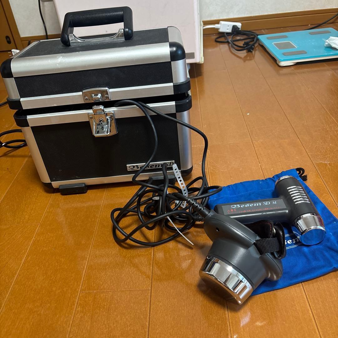 BeSem SD 美顔器 ケース付き