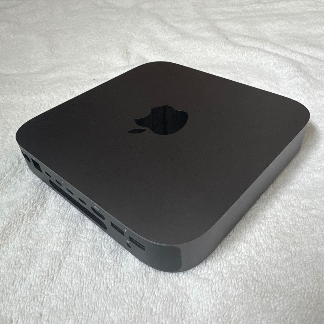 Mac mini 2018 i7 メモリ16gb ssd256gb