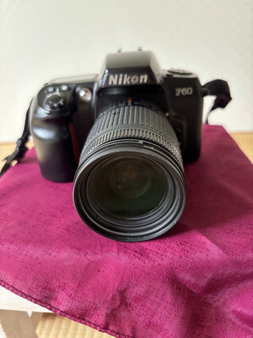 Nikon AF F60 フイルム一眼レフカメラ＆ズームレンズ