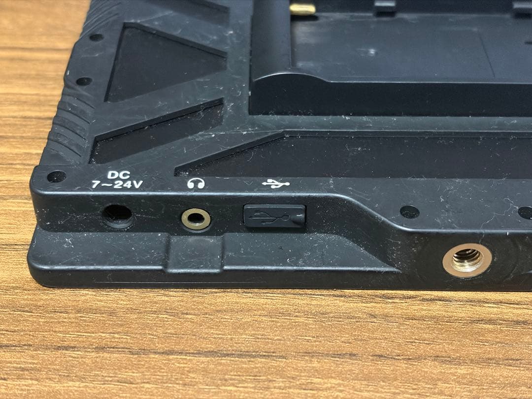 ADTECHNO 75HA フルHD液晶フィールドモニター