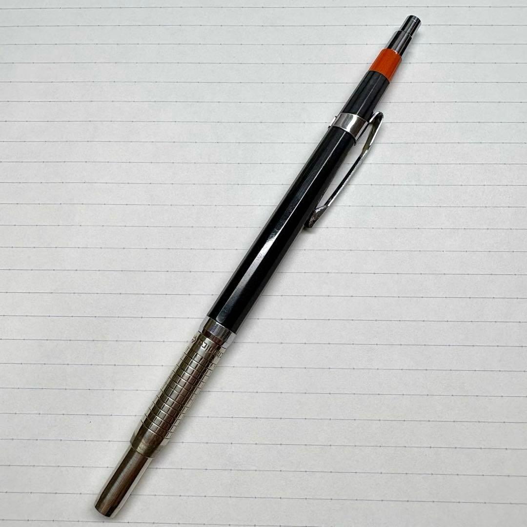 ぺんてる　メカニカ　0.3mm