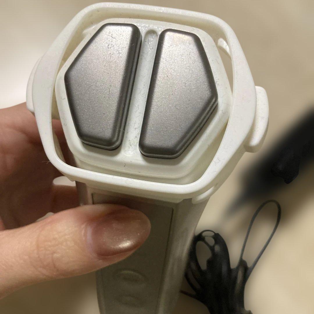 ナリス化粧品 美顔器 ルミエ