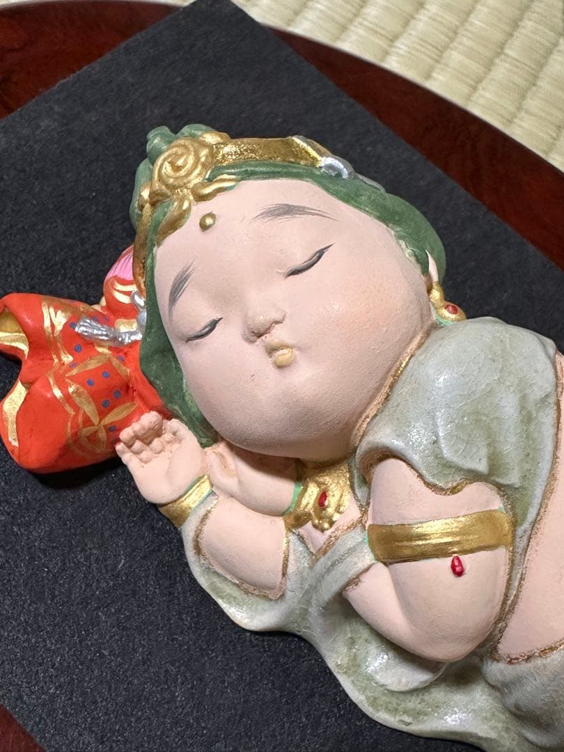 ねむり菩薩　涅槃像　天平大雅　小田謙二　博多人形