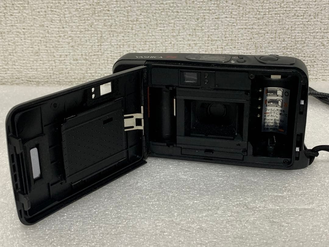 フィルムカメラ YASHICA T4