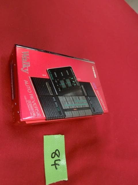 84b　Toshiba Walky オートリバース カセットプレーヤー　ジャンク