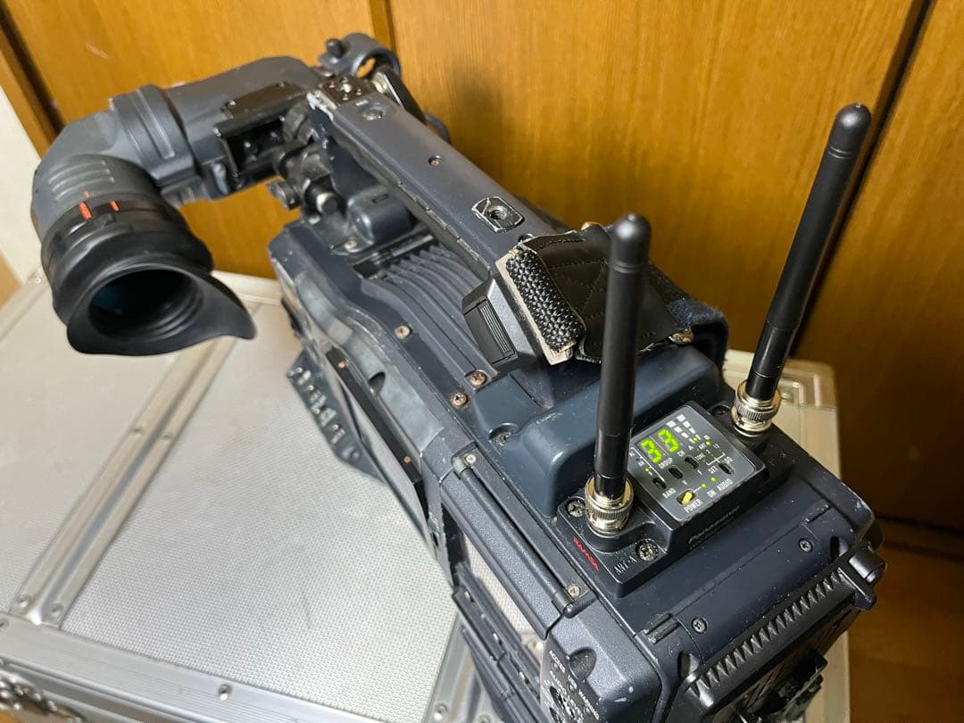 Panasonic AJ-HPX2100 P2カムコーダー