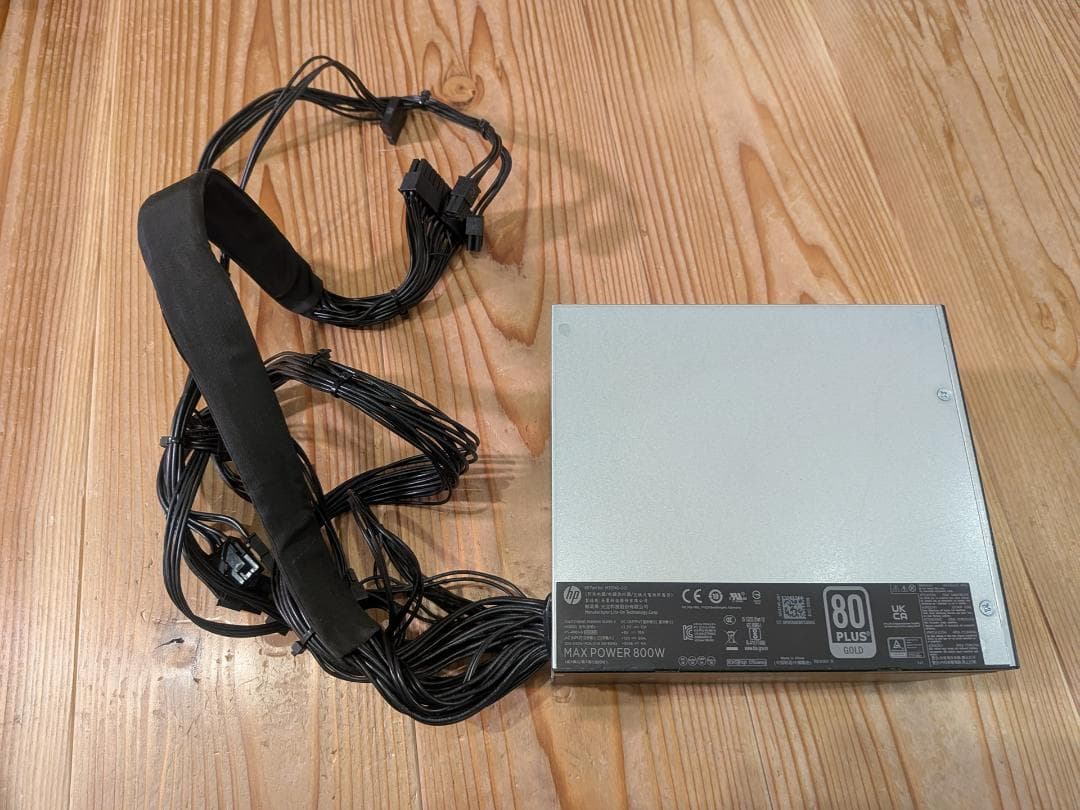 Cooler Master製　800W 80PLUS GOLD 電源ユニット