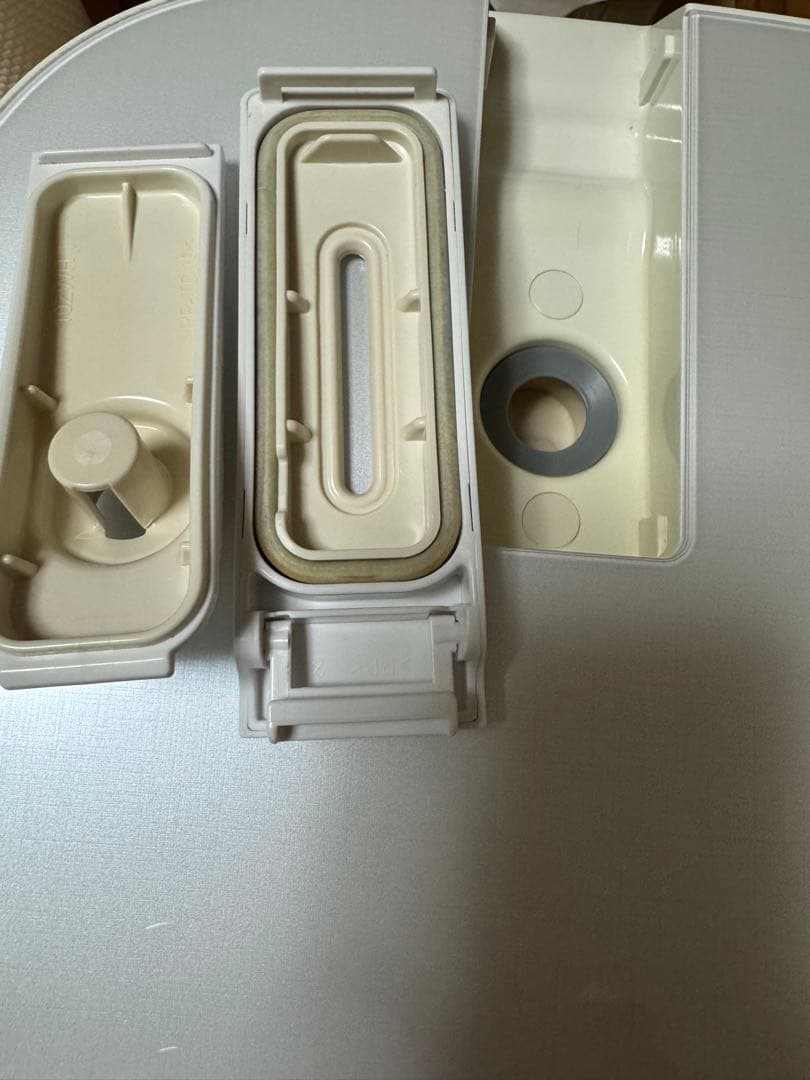 【ジャンク品】TOSHIBA 真空圧力IHジャー炊飯器 RC-10ZWK
