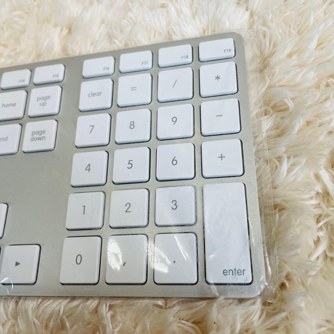 未使用✨　Apple 純正 USBキーボード A1243 US テンキー付