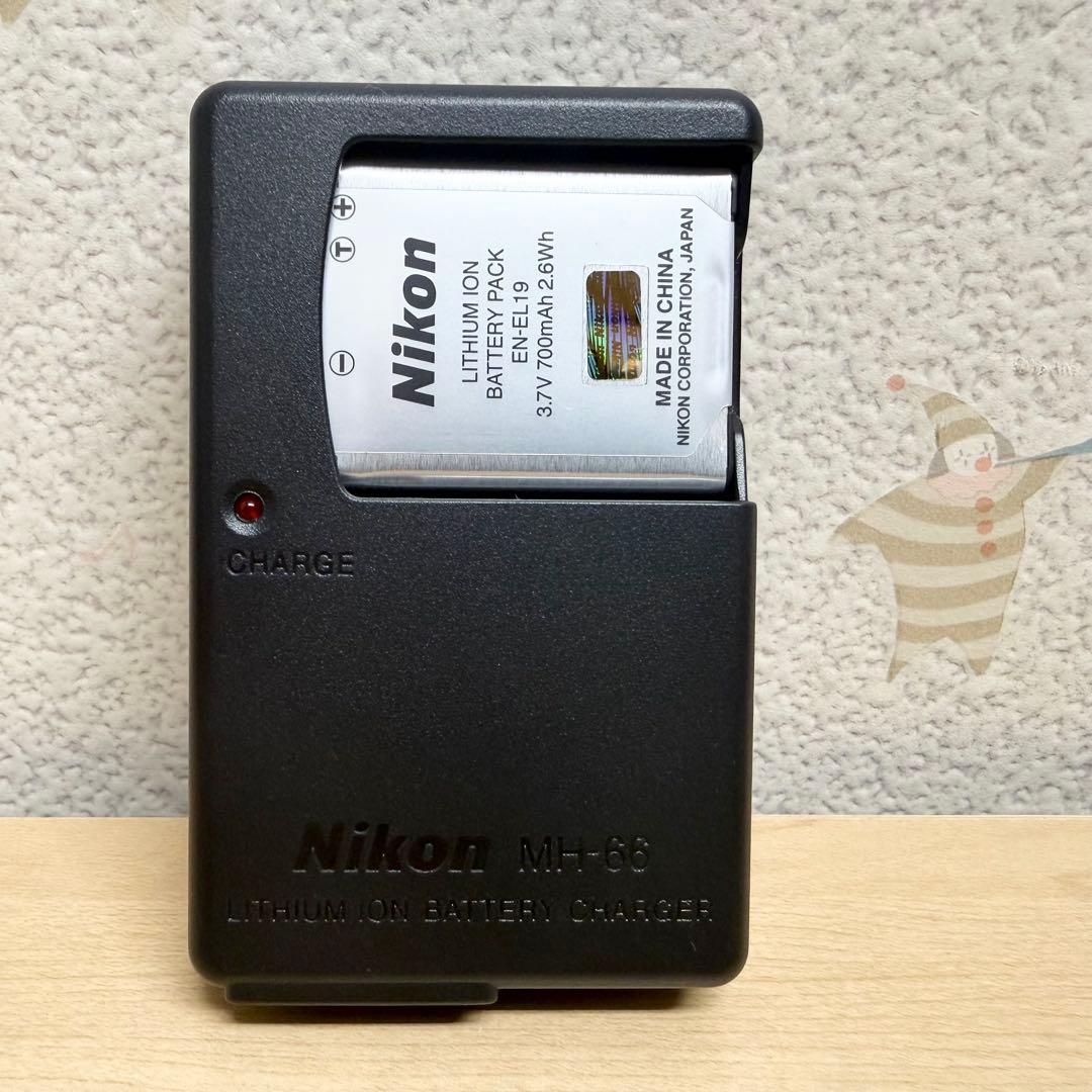 Nikon ニコン クールピクス S3500 デジカメ コンデジ パープル 紫