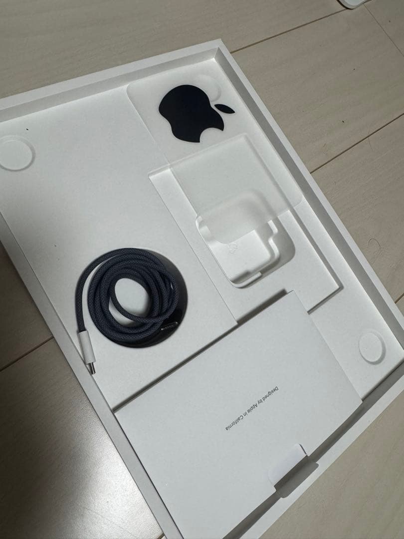 Apple MacBook air 13.6inch 512GB ミッドナイト