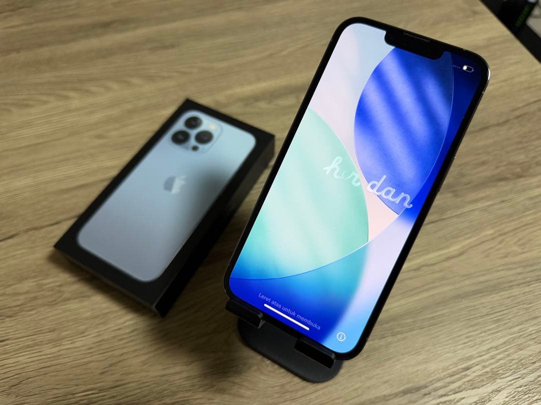 Apple iPhone 13 Pro シエラブルー　256gb 本体
