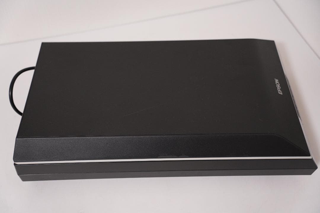 EPSON A4フラットベッドスキャナー GT-X830　フィルムフォルダー付