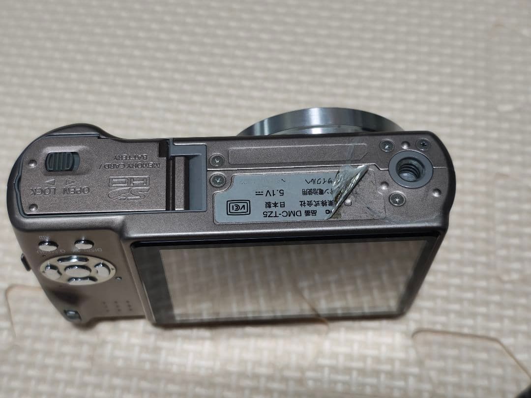 Panasonic DMC-TZ5 デジタルカメラ　光学10倍ズーム　傷あり