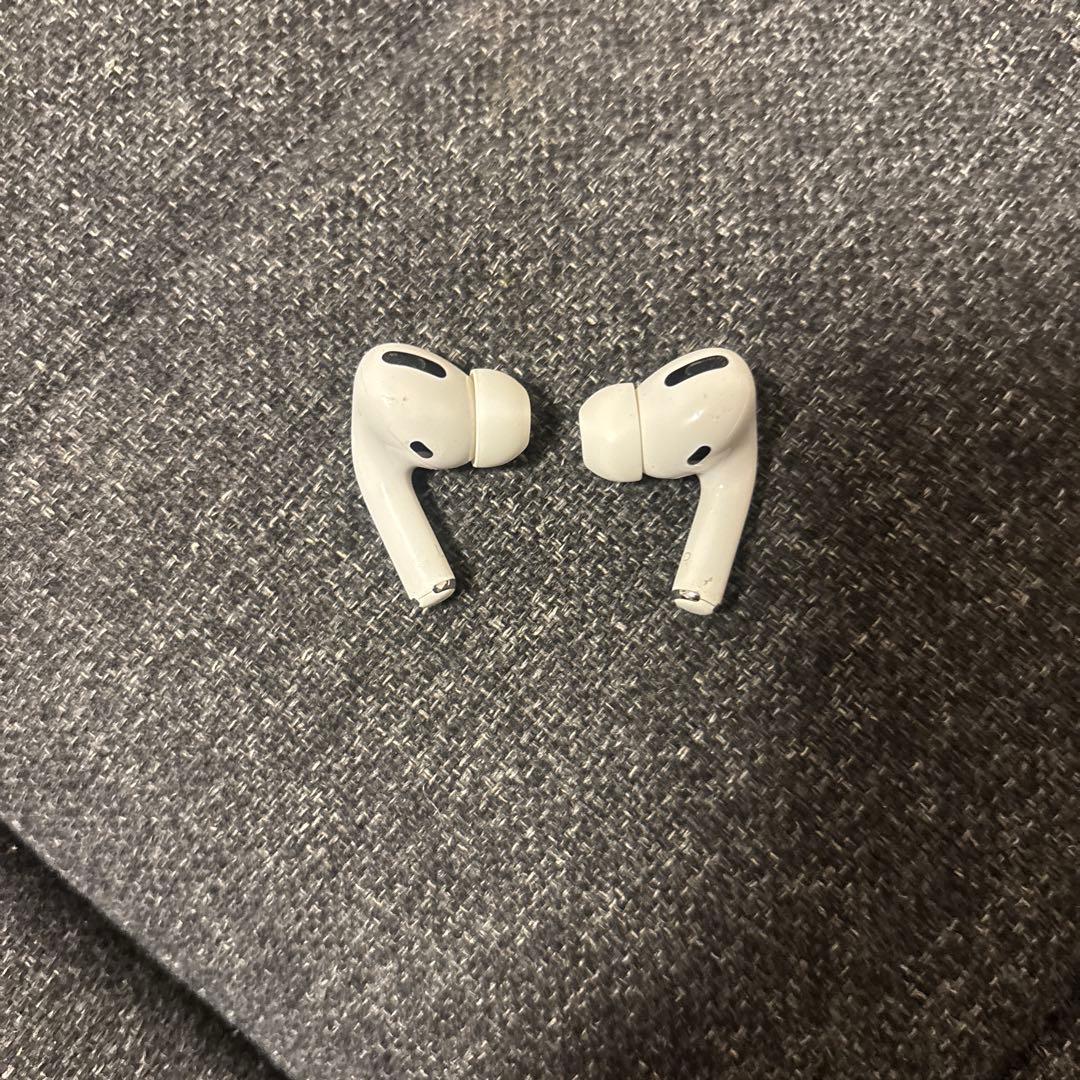 AirPods Pro ワイヤレスイヤホン 本体