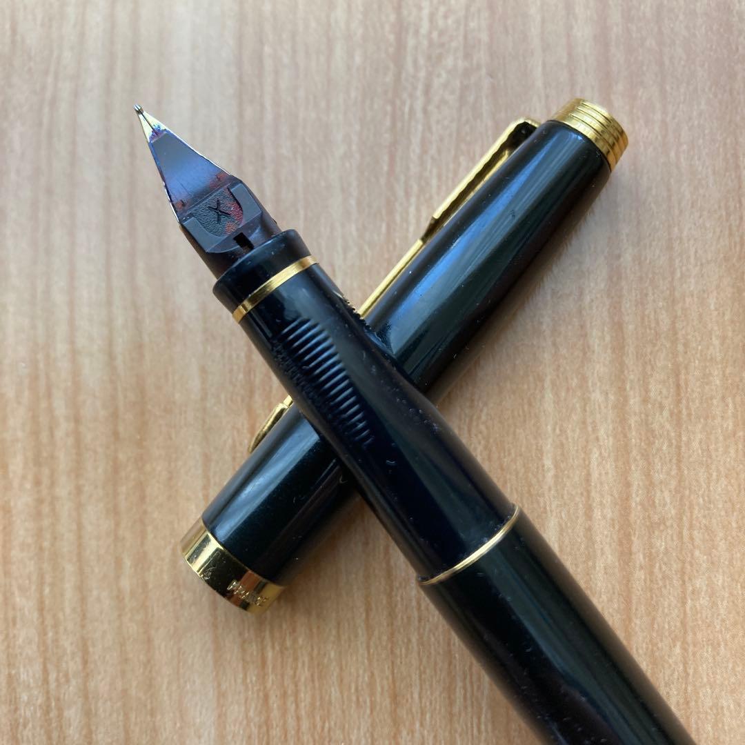 PARKER パーカー万年筆 ビンテージ 黒/ゴールド　14K