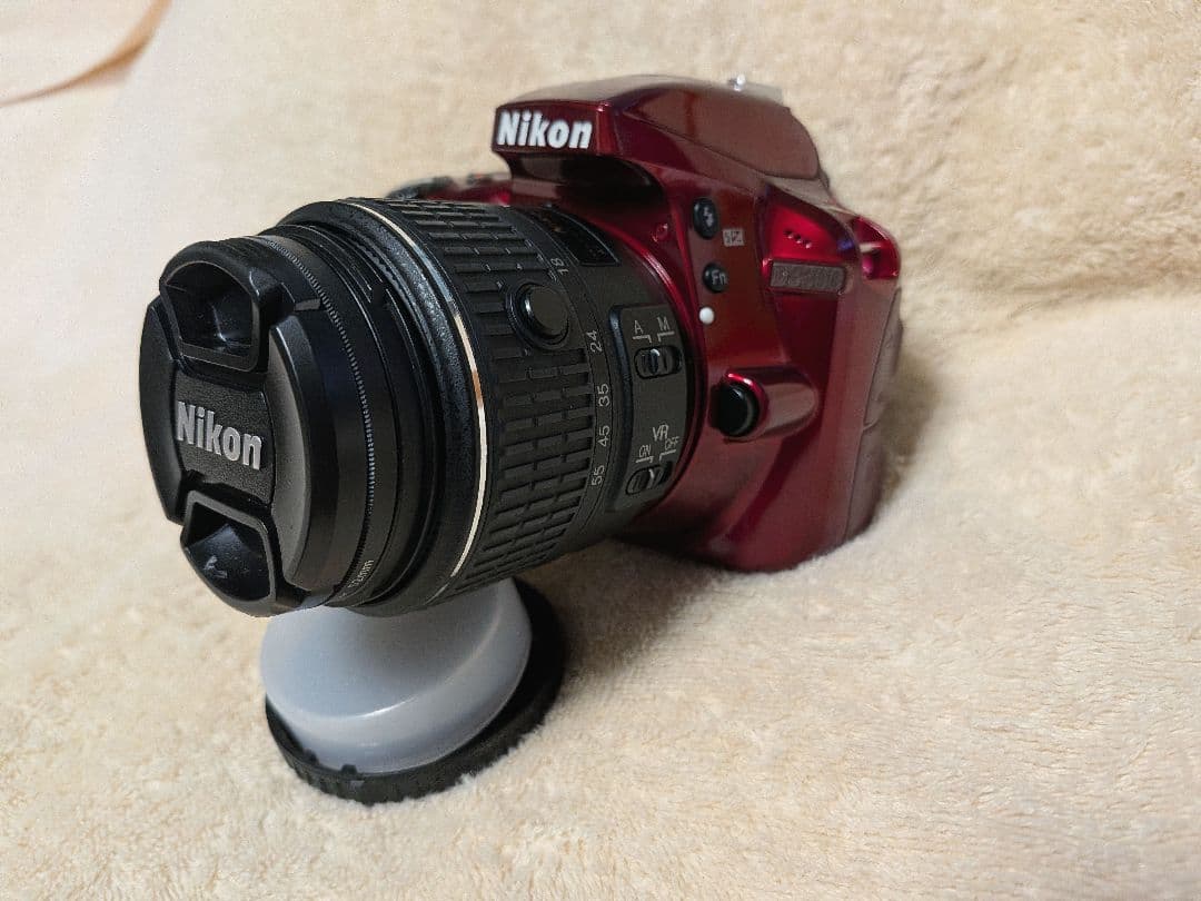 Nikon D3300 デジタル一眼レフカメラ レッドセット