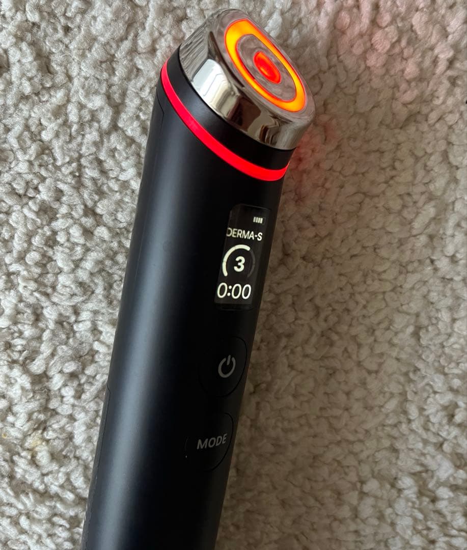 メディキューブ　BOOSTER PRO 美顔器