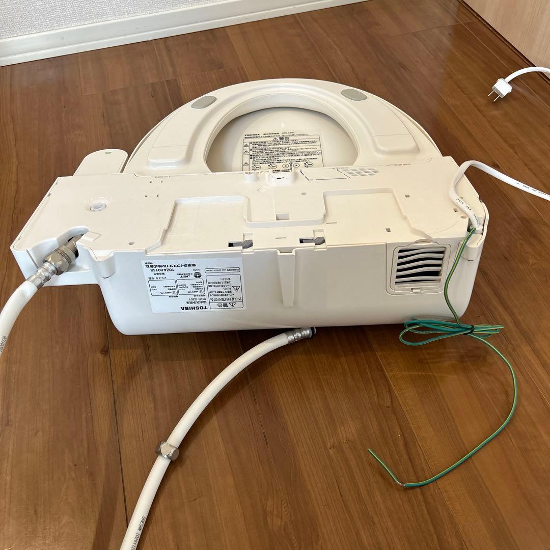 TOSHIBA 温水洗浄便座 ホワイト　SCS-T160
