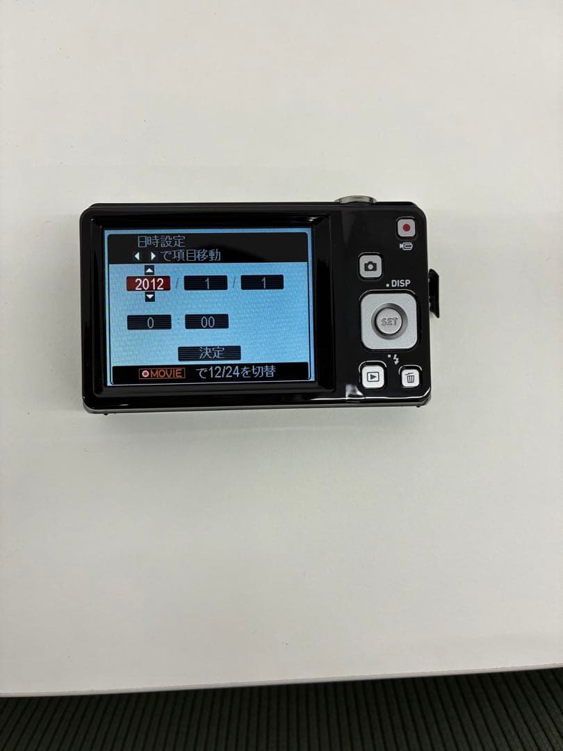 （美品）CASIO EXILIM EX-ZS6 カシオ デジカメ　キティー