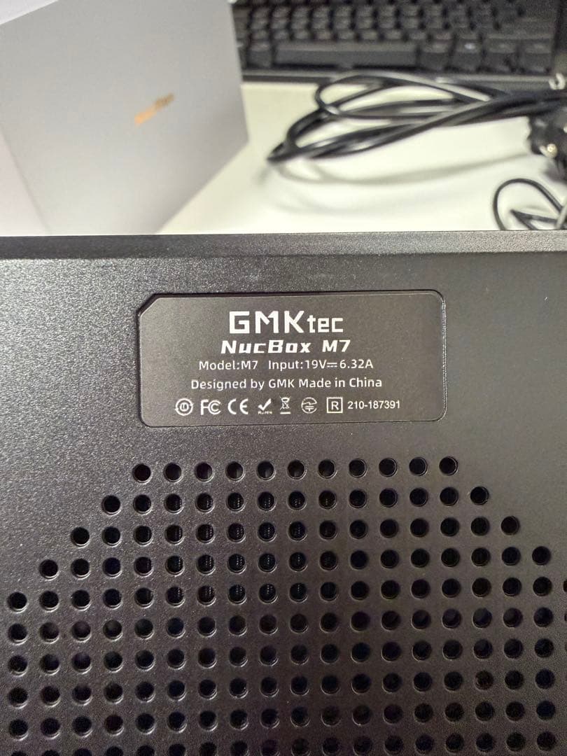 【ジャンク】GMKtec NucBox M7 ミニPC 16GB ＋ 512GB