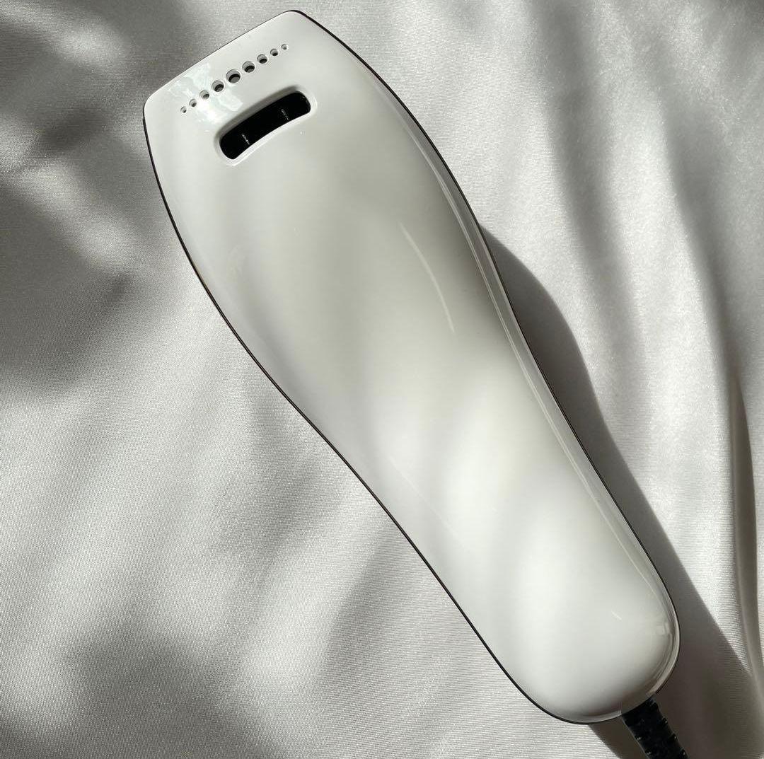 【大幅値下げ中】スムーズスキン pure fit 家庭用光脱毛美容器