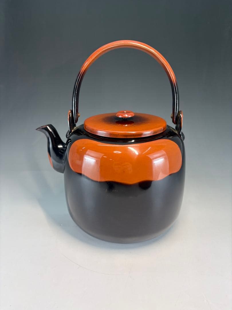 ★中古品★茶道具　竹軒造　浄益形腰黒水注