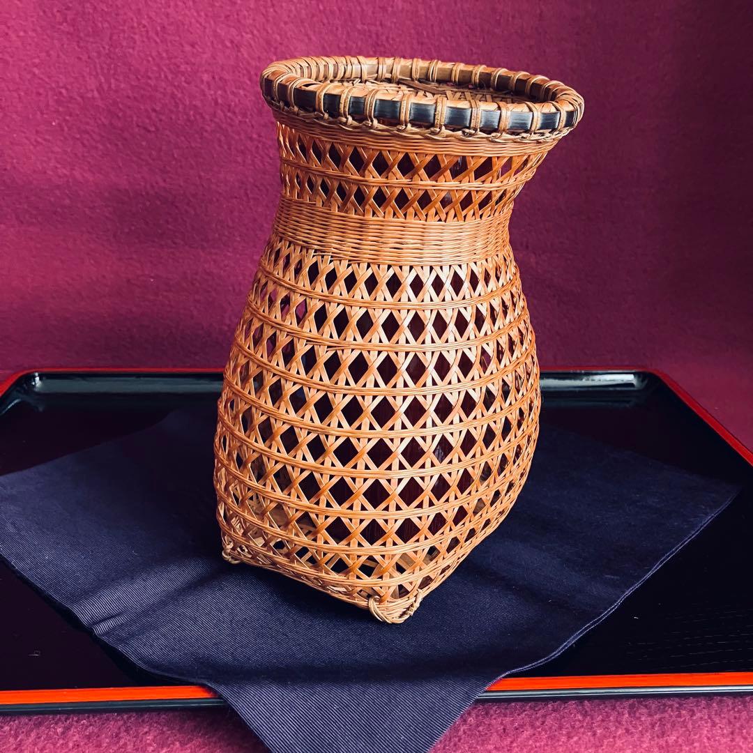茶道具 竹工芸師小倉宗明作 びく形掛籠花入(びく籠)