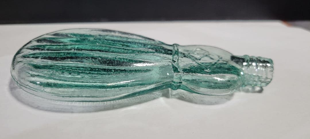 レトロ瓶　瓢箪型金平糖瓶
