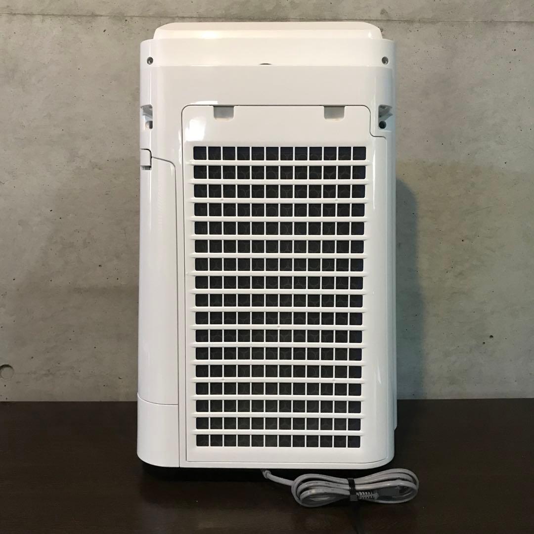 SHARP プラズマクラスター搭載 加湿空気清浄機【KC-J50-W】